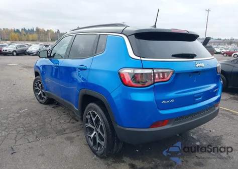 2025 Jeep Compass Limited 4X4 from USA, damaged, VIN 3C4NJDCN0ST605899